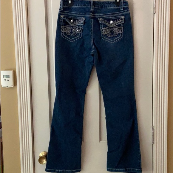 Jeans - Picture 2 of 6